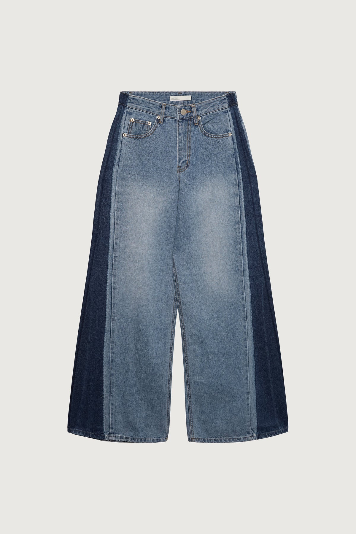 DUO TONE WASH STRAIGHT LEG DENIM JEAN