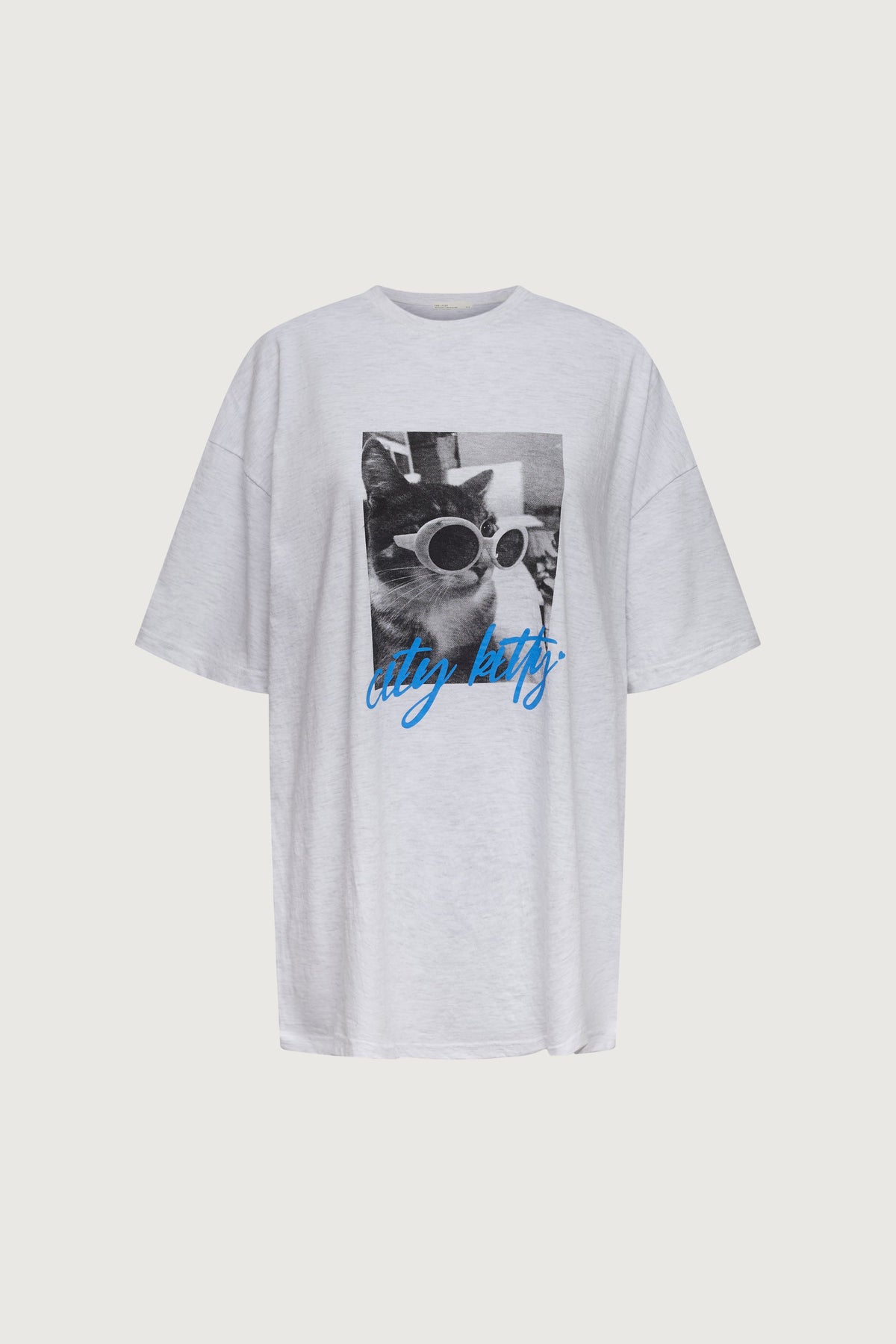 CITY KITTY GRAPHIC T-SHIRT