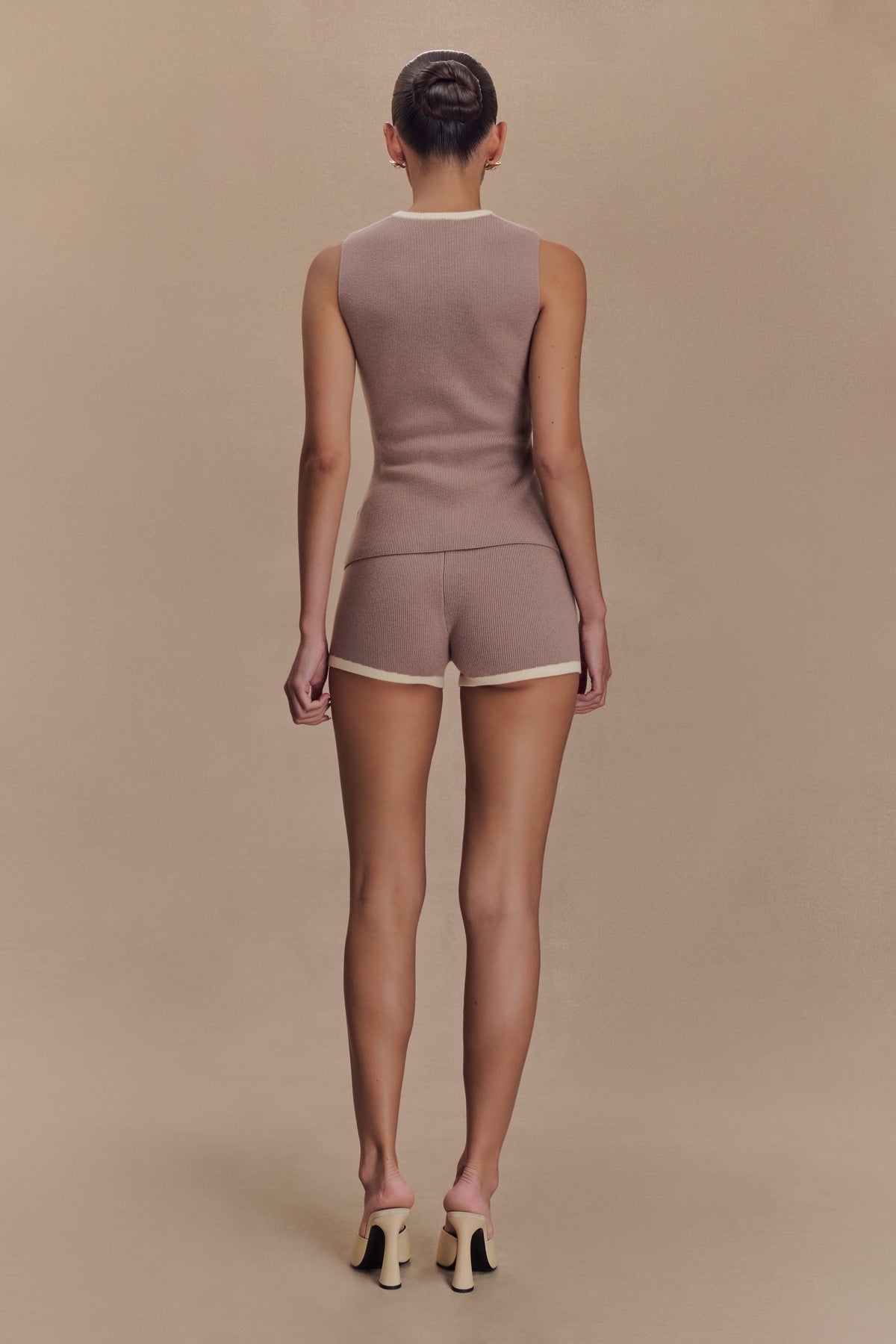 Julianne Contrast Knit Shorts - Pebble/Ivory