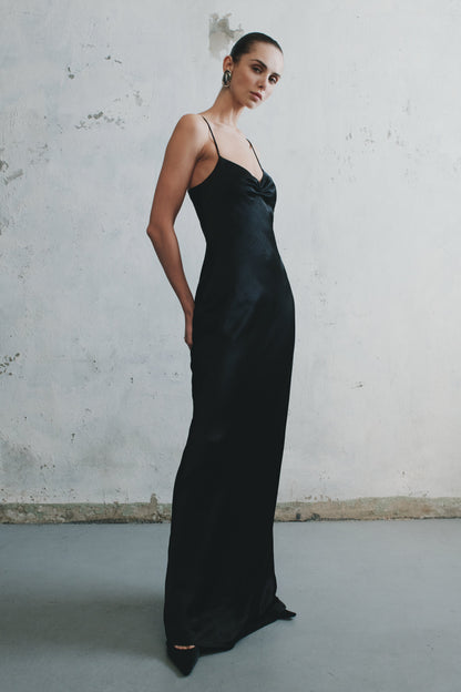 Lilly Sweetheart Satin Maxi Dress - Black