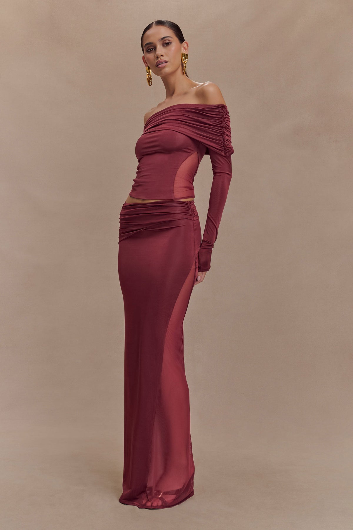 Judy Slinky And Mesh Off Shoulder Top - Wine