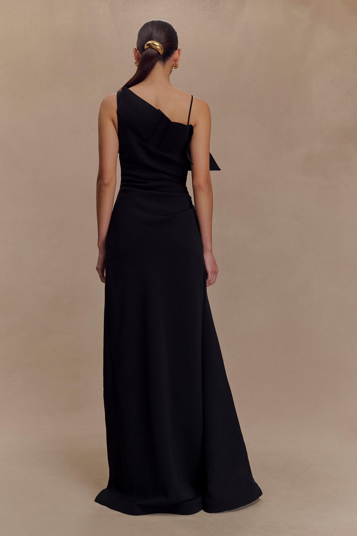 Adalyn One Shoulder Crepe Maxi Dress - Black
