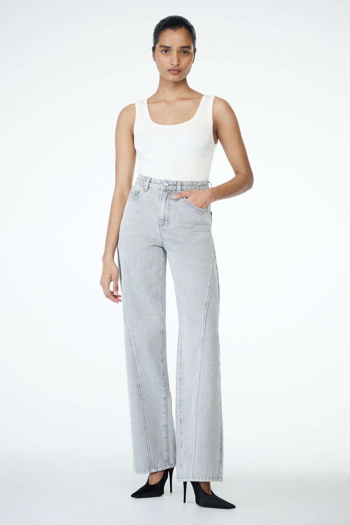 Georgette Mid Rise Paneled Denim Jeans - Grey
