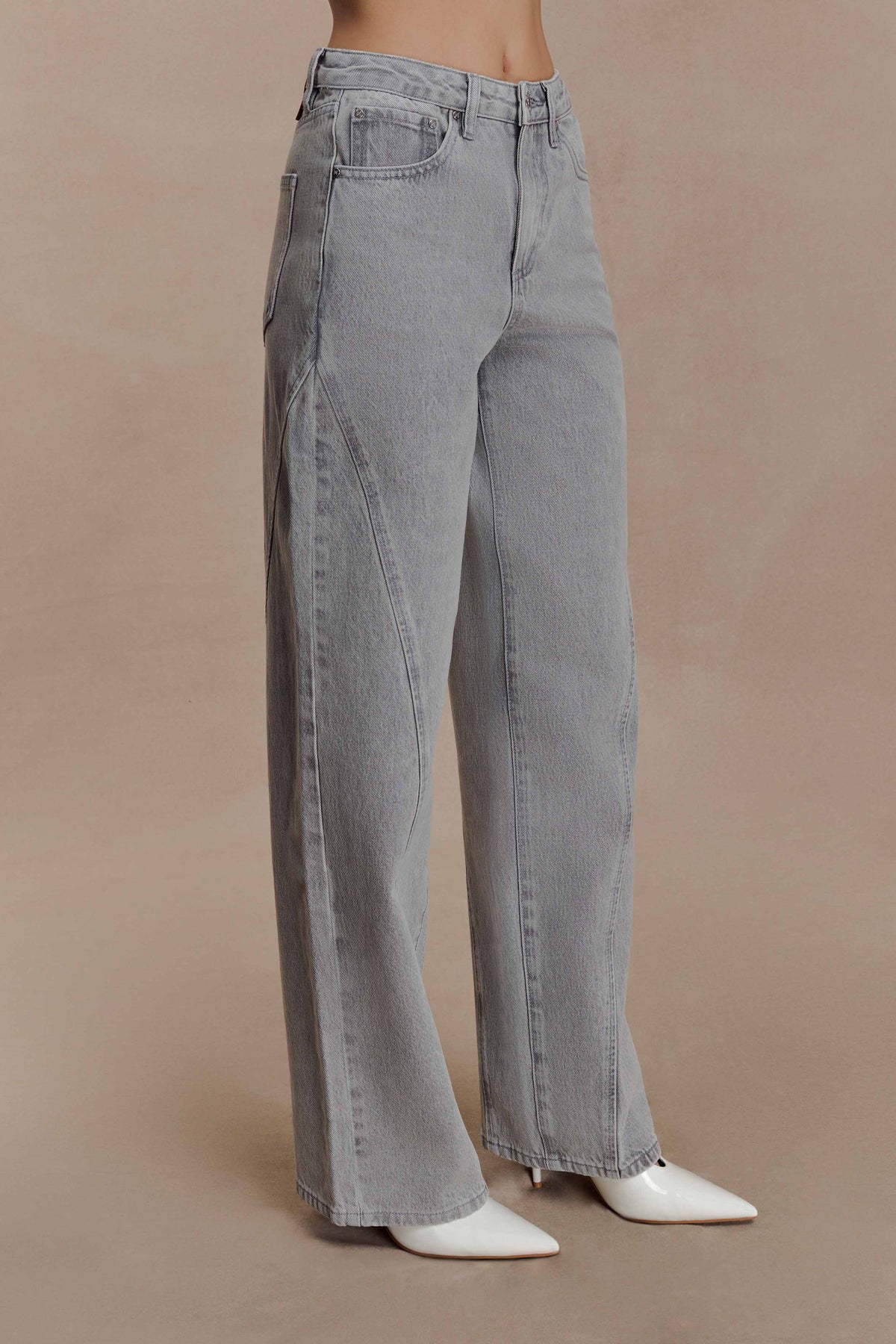 Georgette Mid Rise Paneled Denim Jeans - Grey
