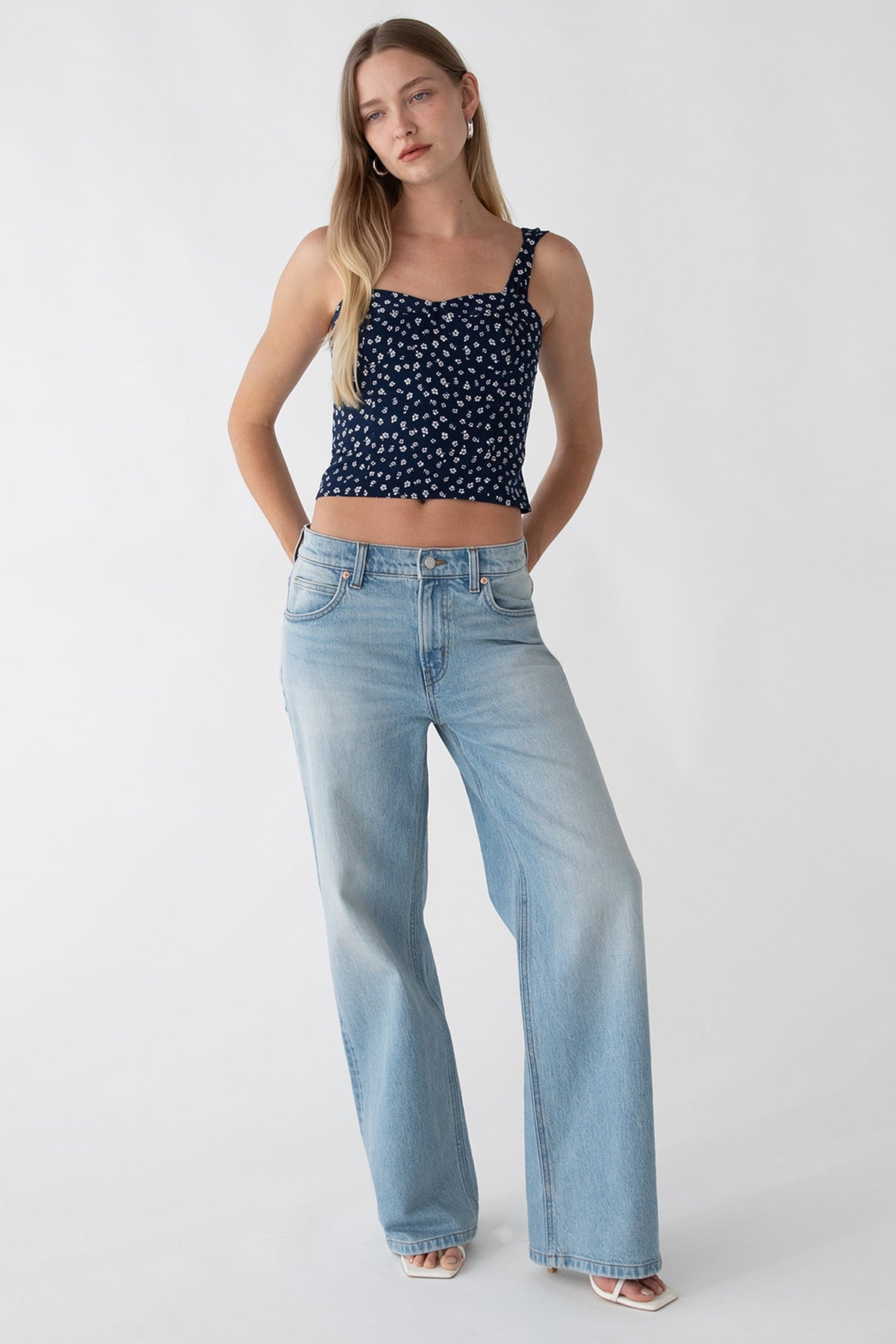 FLORAL BUSTIER TOP