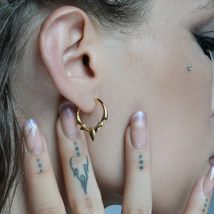 FANG CREST HOOP EARRINGS