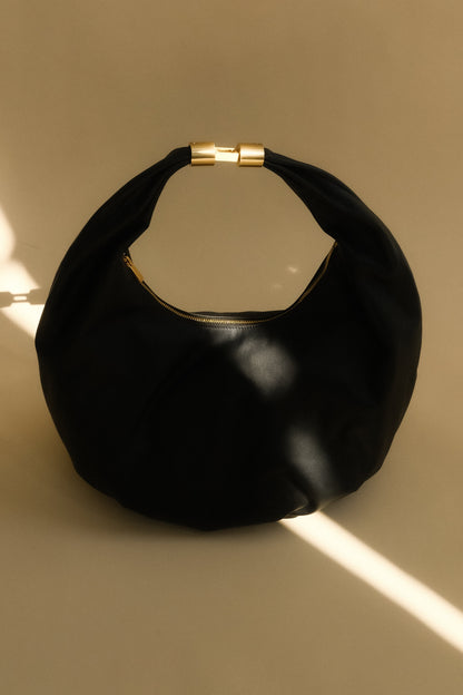 Bristol Croissant Leather Shoulder Bag - Black