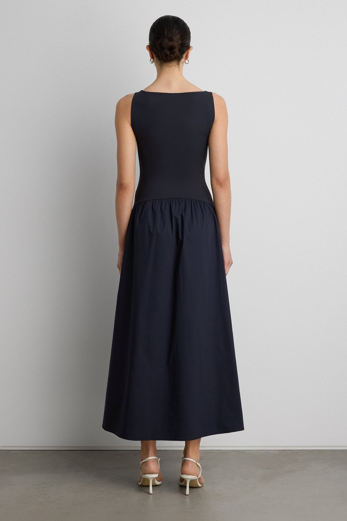 BOAT NECK GATHERED WAIST MIDI DRESS