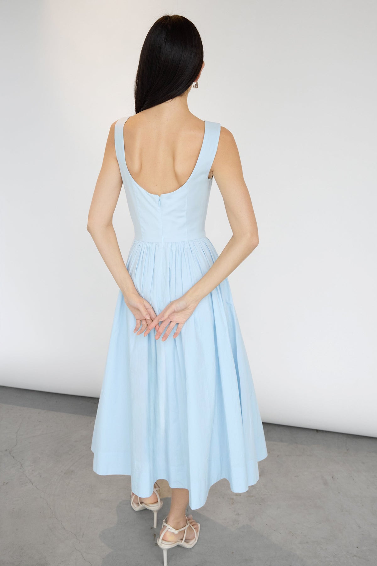 COTTON POPLIN HIGH NECK MIDI DRESS