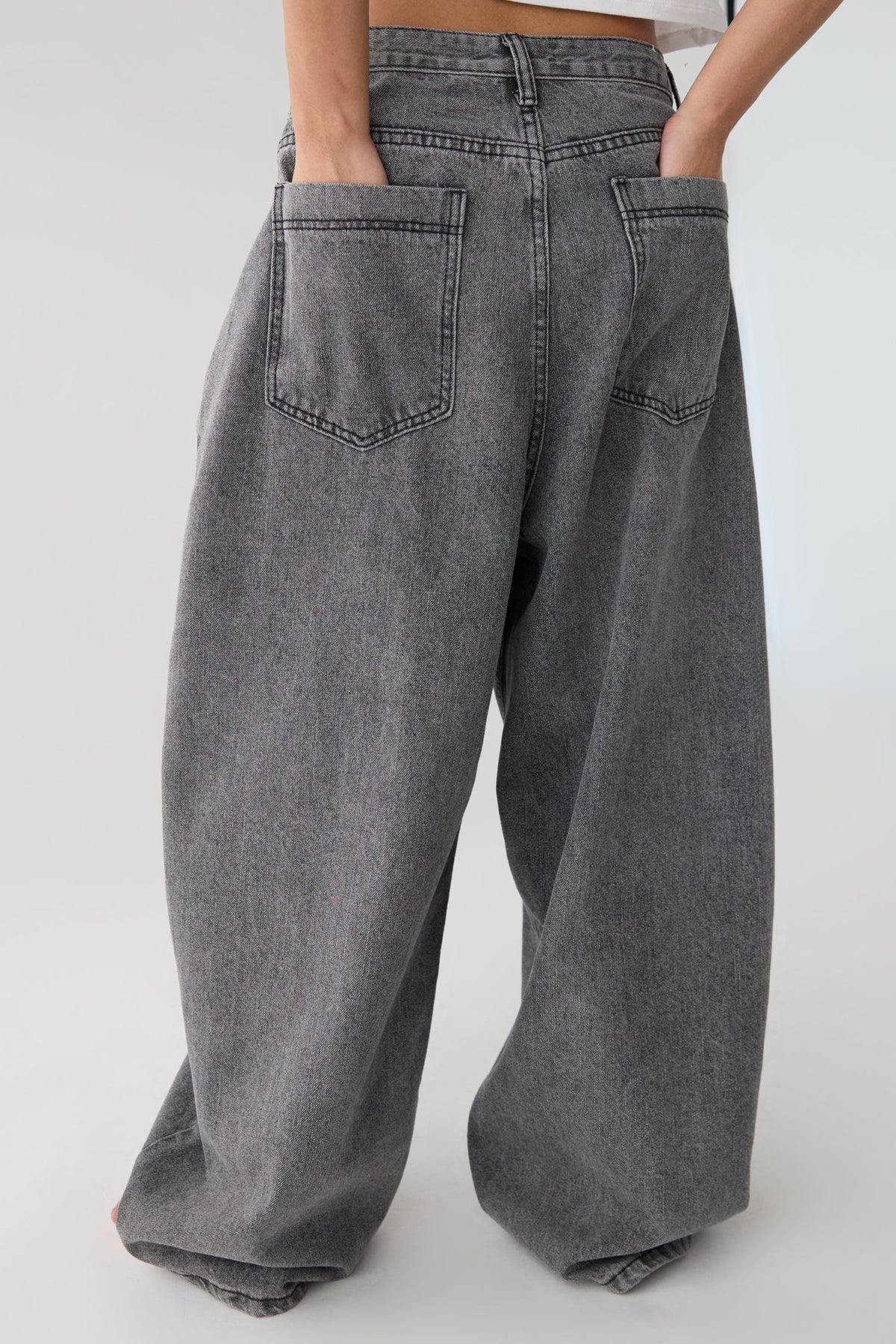 MEGA CURVE LEG DENIM JEAN