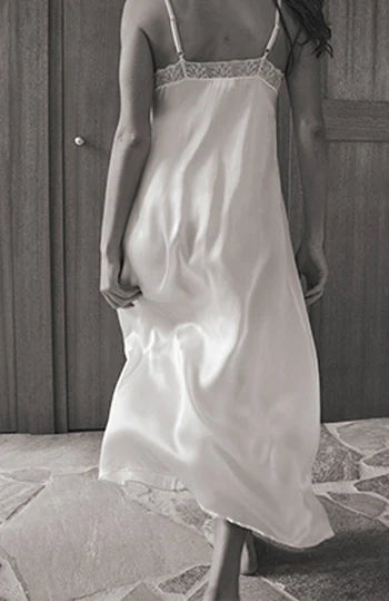 Robe Amanda - Milk Lace