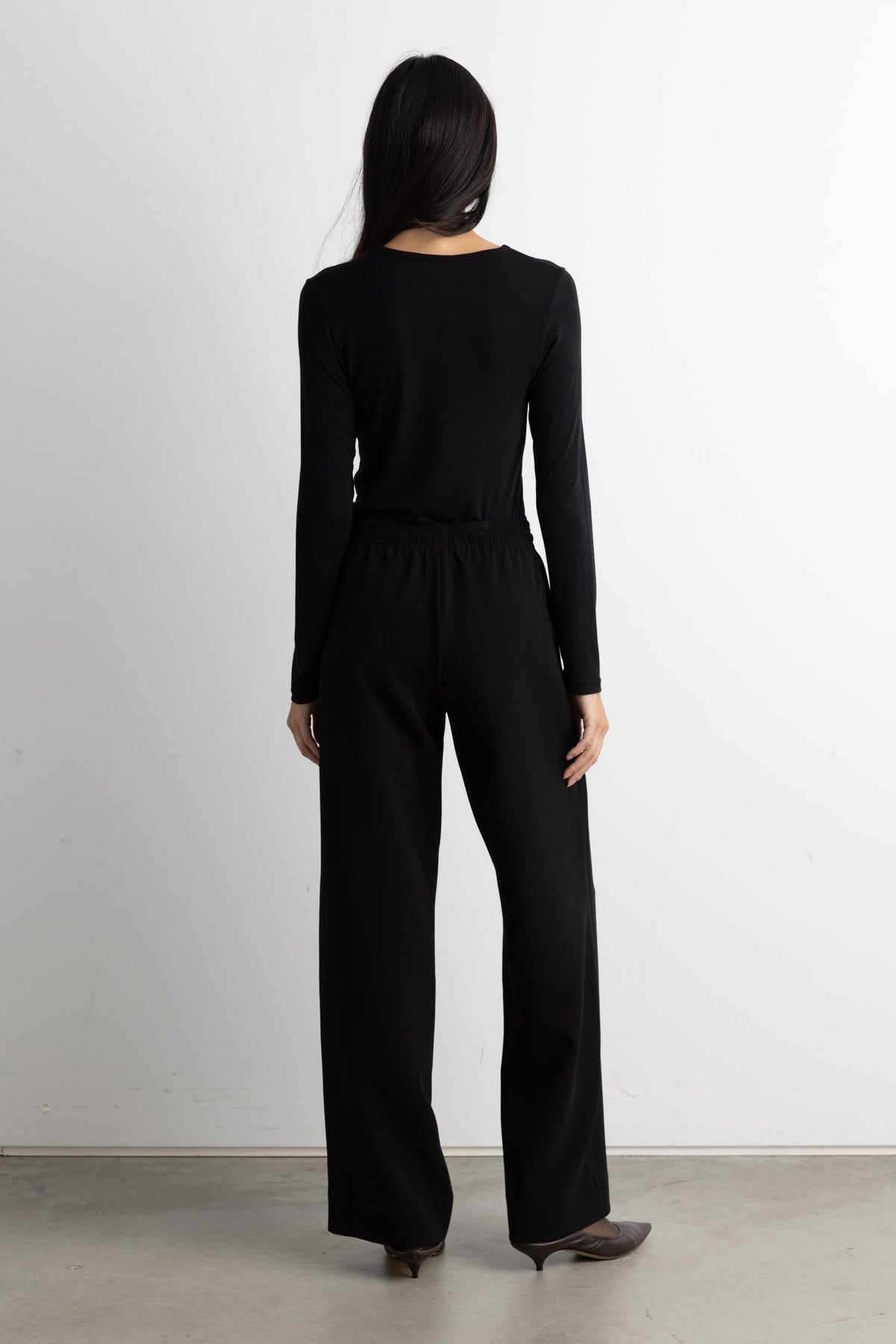 DRAWSTRING WAIST FLOWY PANT