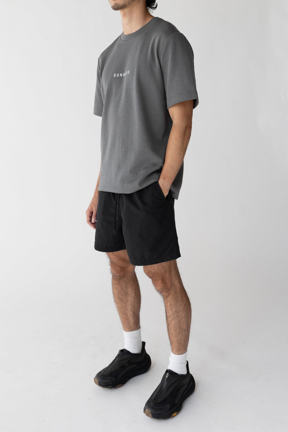 CLASSIC DRAWSTRING SHORT