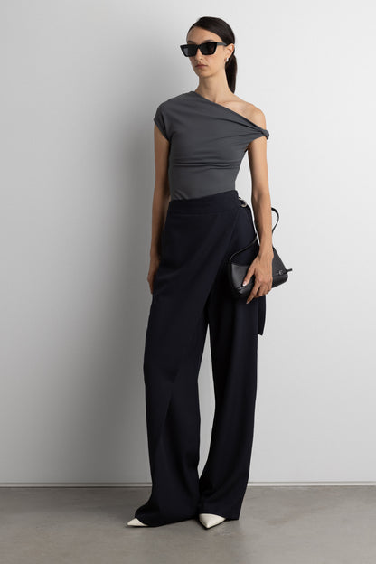 OFF SHOULDER TOP WITH SIDE TWIST DETAIL