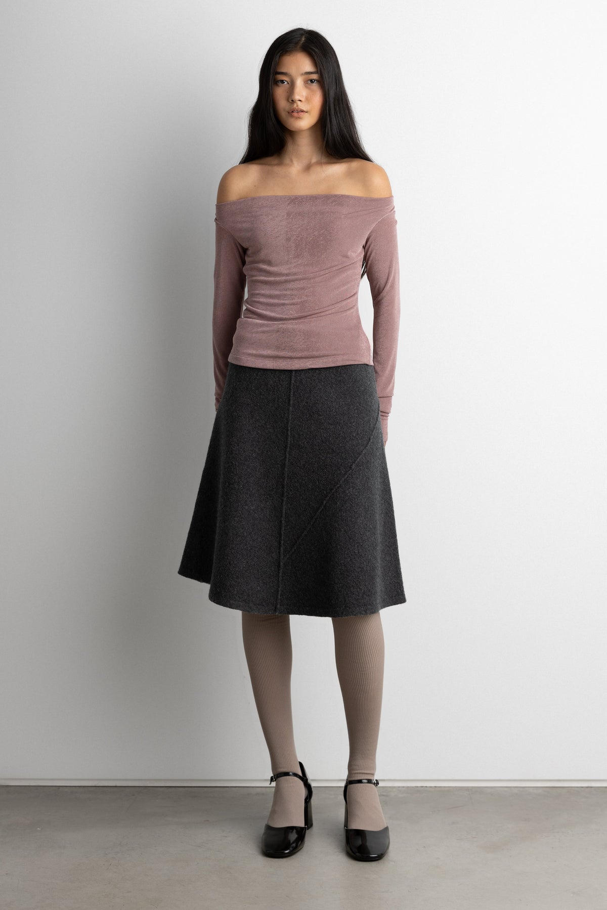 FITTED OFF THE SHOULDER LONG SLEEVE TOP