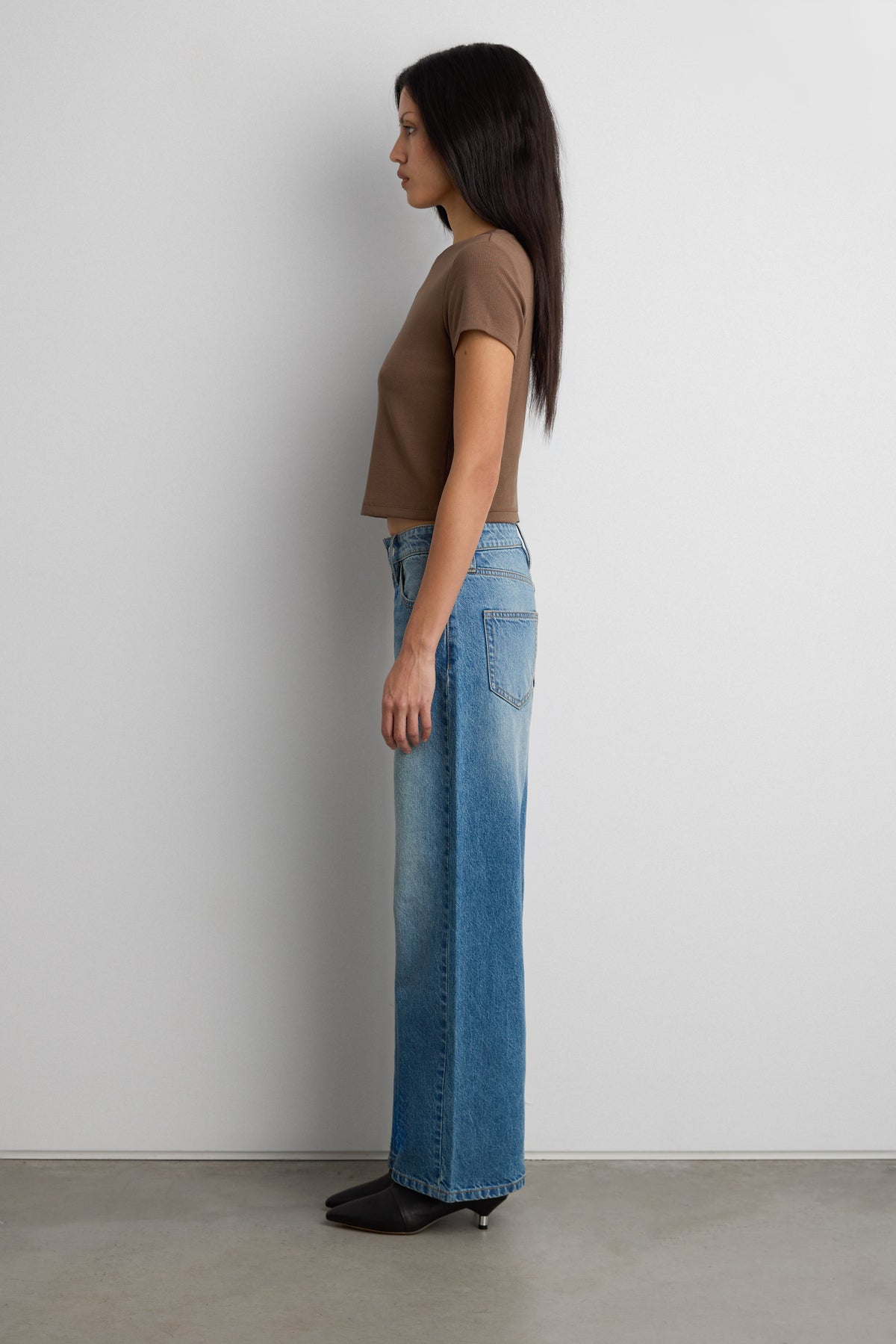 SLIM FIT T-SHIRT