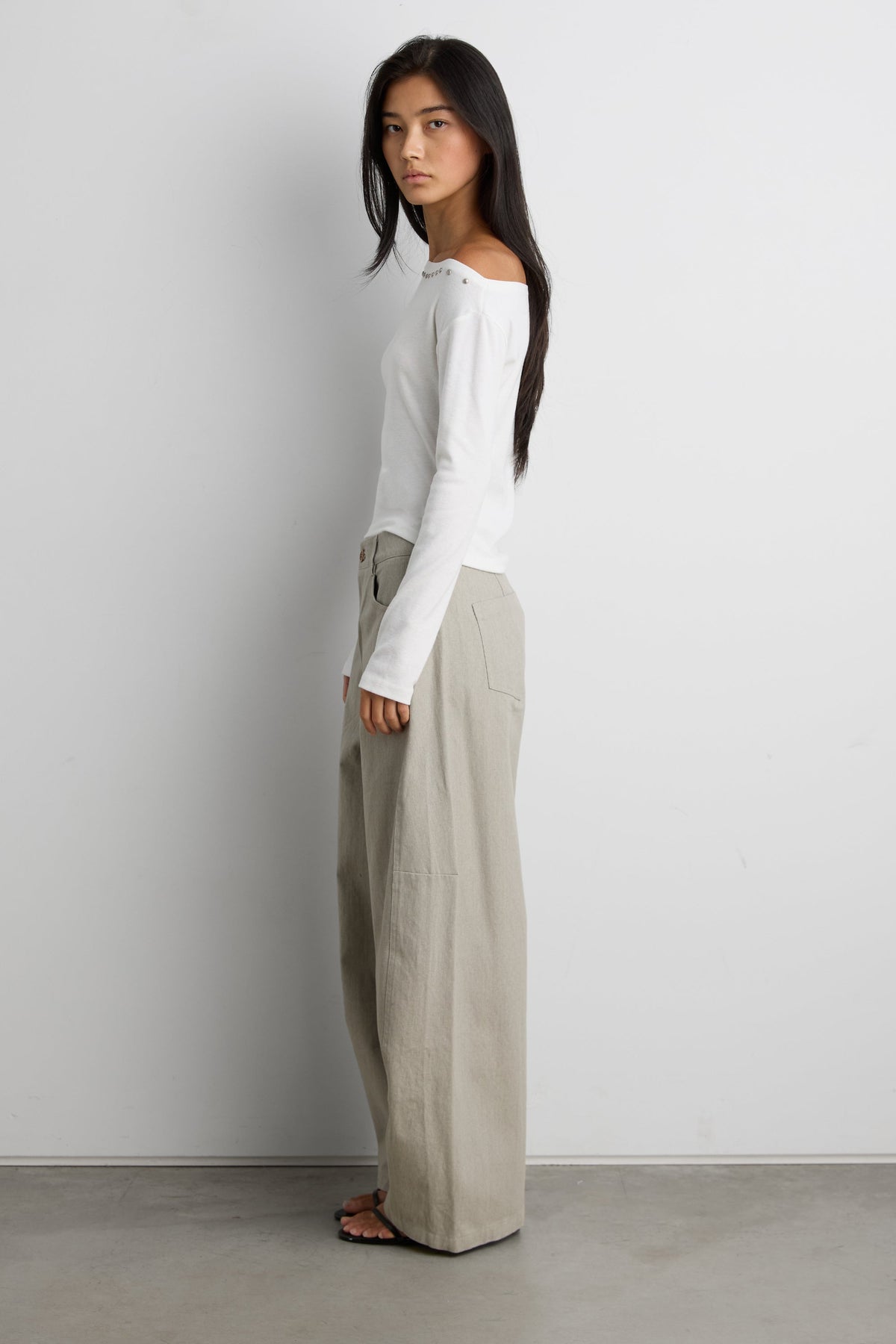 STUD DETAIL OFF THE SHOULDER TOP