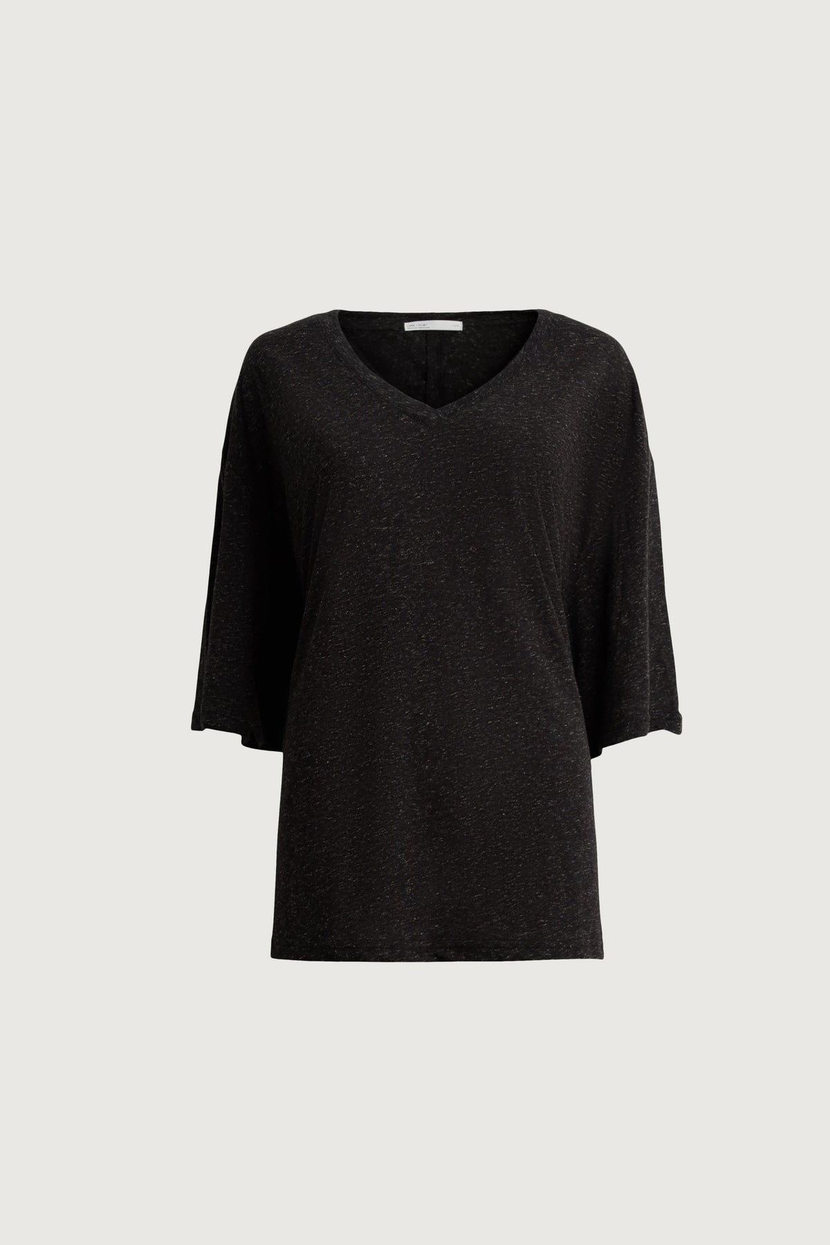 OVERSIZED V-NECK T-SHIRT