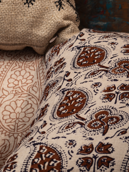 Betel Leaf Charcoal/Cinnamon Petit Lumbar Pillow Cover