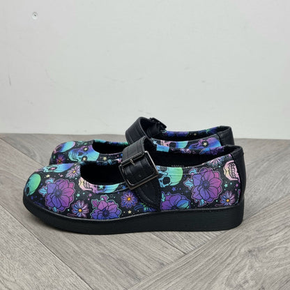 Blue skulls and flowers Mary Jane's Pumps