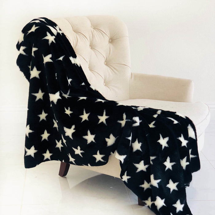 Closeout Black and White Stars Soft Handmade Luxury Throw - Plutus Brands