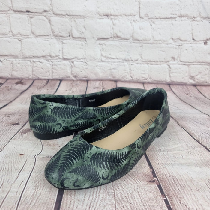 Fern women dolly pumps