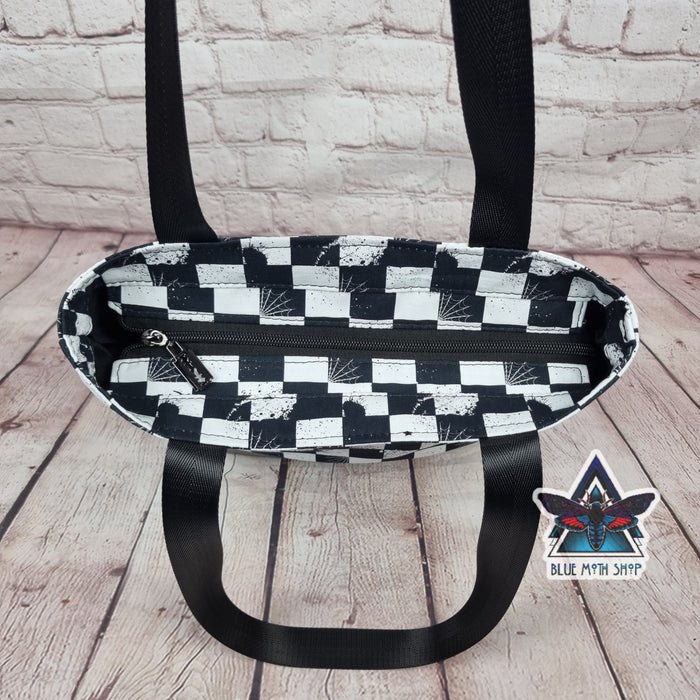 Grunge Checkerboard Tote Bag with Zip