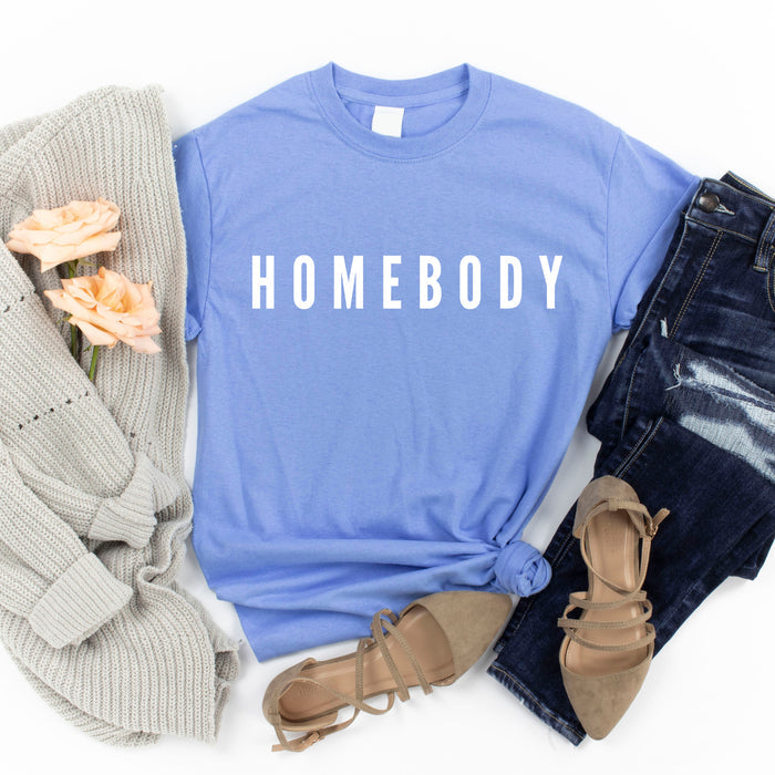 Homebody graphic t-shirt, product photo 2