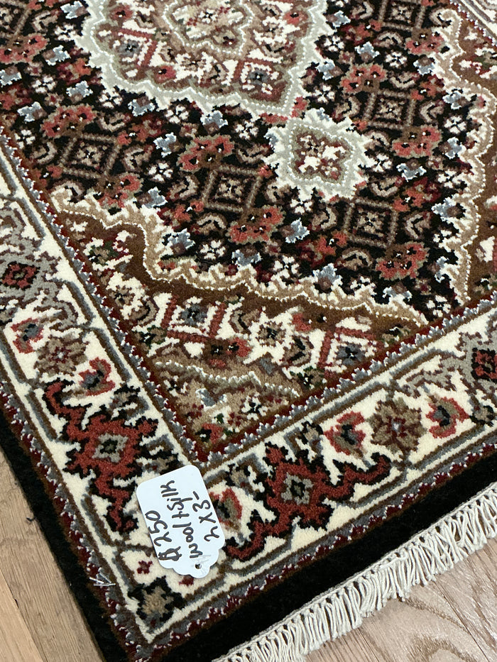 Indian Mahi [Wool + Sillk] - 2'0” X 3'1”