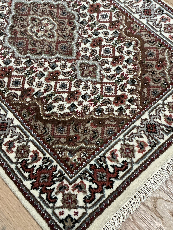 Indian Mahi [Wool + Sillk] - 2'1” X 3'1”