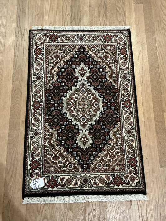 Indian Mahi [Wool + Sillk] - 2'1” X 3'2”