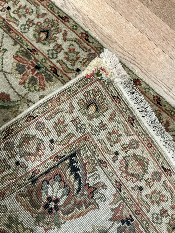 Indian Sarouk - 2'7” X 8'2”