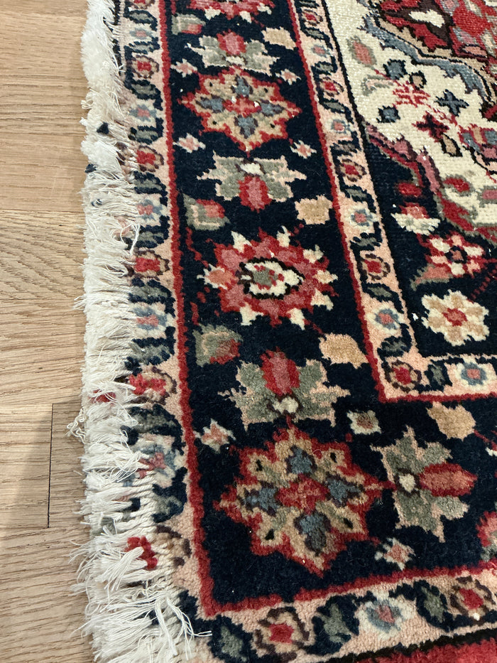 Indian Sarouk - 3'1” X 5'4”