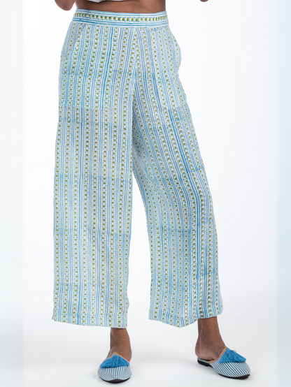 Kim Crop Pants In Dora Blue Green