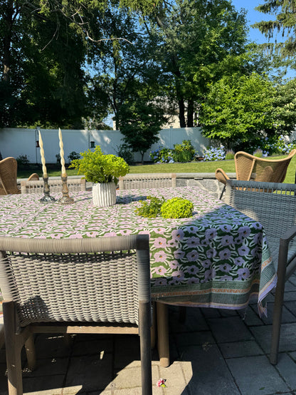 Les Coquelicots Floral Print Tablecloth