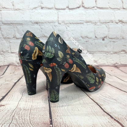 Nature Mushrooms 4inch heels with staps