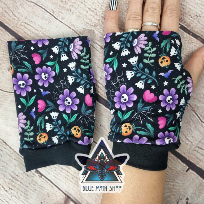 Spooky Flowers fingerless gloves